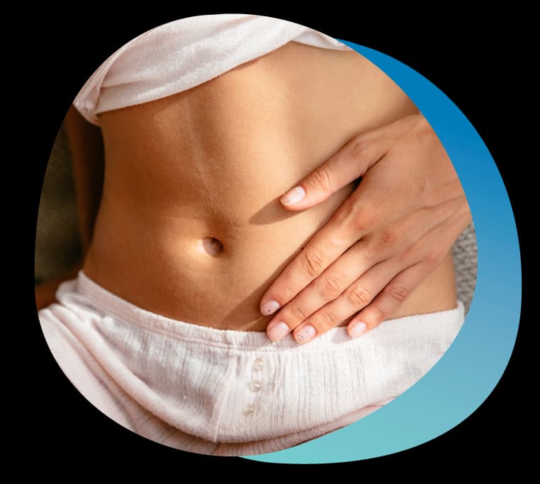 Guía de precios de la abdominoplastia en Ecuador y su recuperación post-operatoria